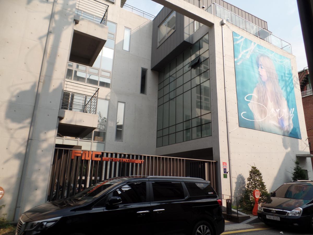 Cheongdam Ladies Guesthouse In Séoul Extérieur photo